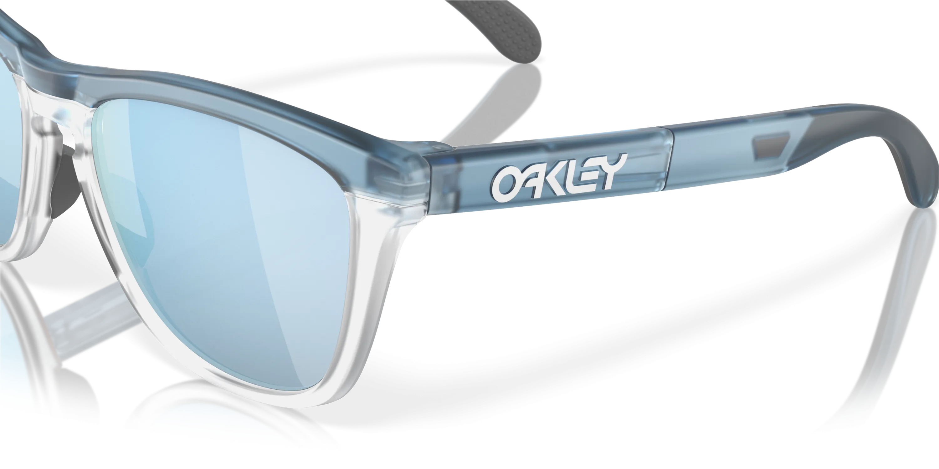 Oakley Frogskins™ Range